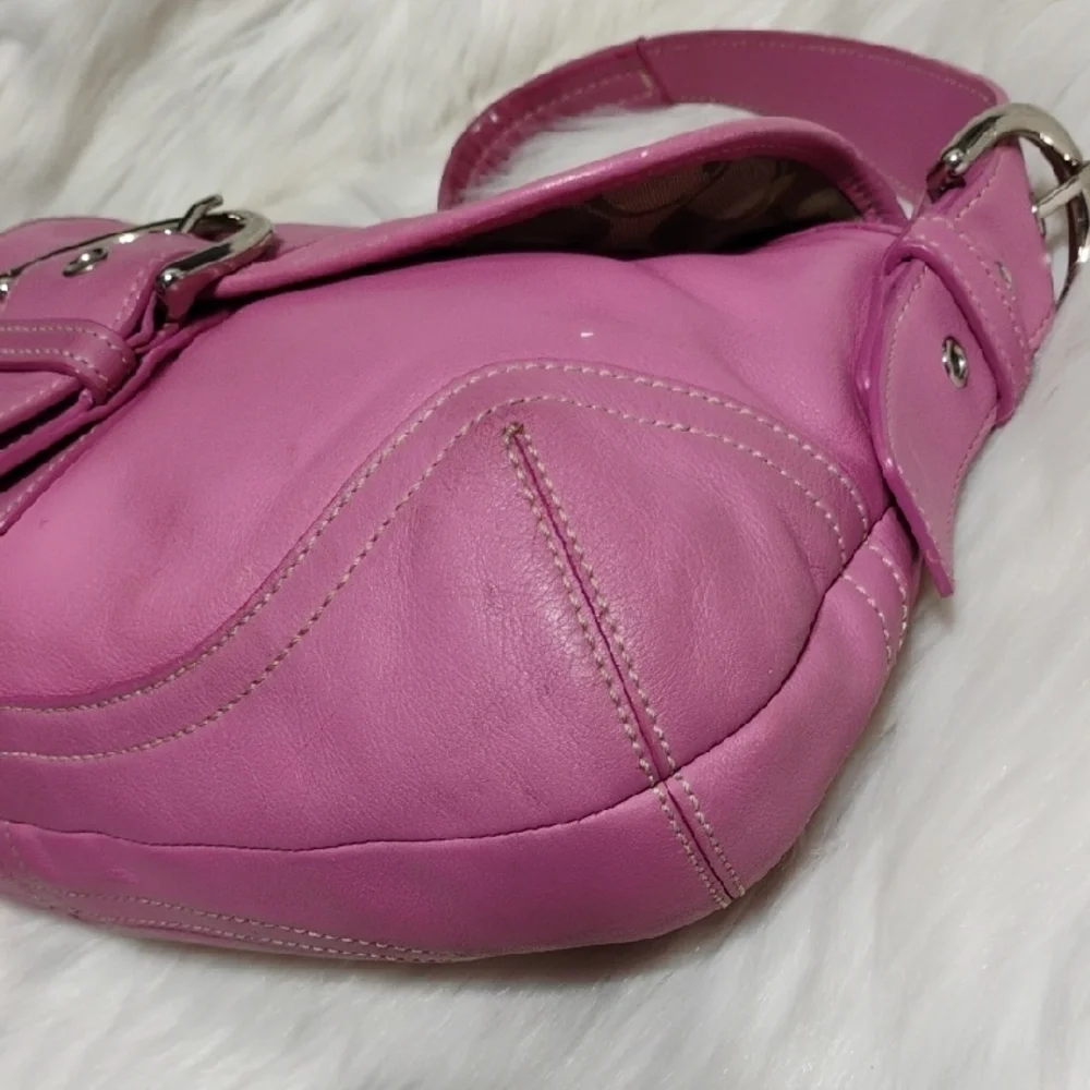 RARE! Authentic Coach Pink Y2K Soho Hobo Large Leather Shoulder Bag